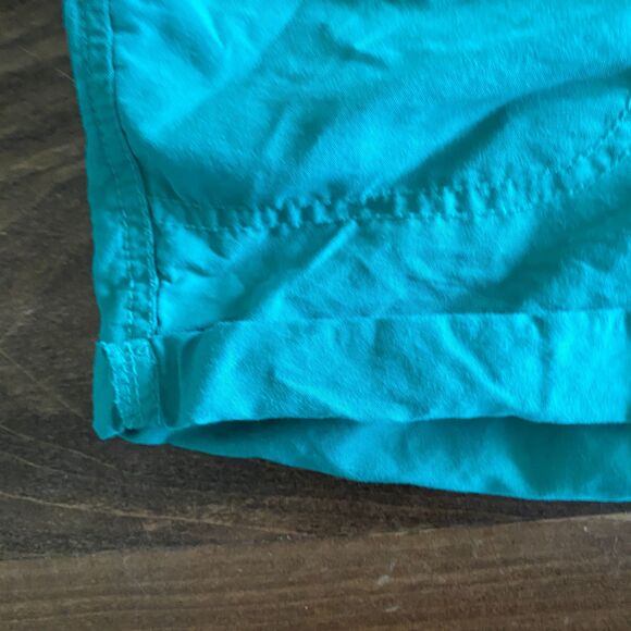 Old Navy Green Rolled Hem Shorts Girls' M (8) - Picture 6 of 8